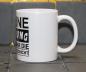 Preview: Weiße Tasse mit Spruch "KEINE AHNUNG DAS WAR DIE ANDERE SCHICHT"