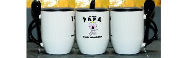Weiße Tasse mit Spruch "EIN WAHRER PAPA BRAUCHT KEIN SCHLAF"