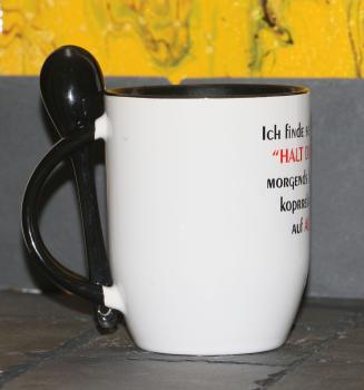 Weiße Tasse mit Spruch "MORGEND VOR 9UHR EINFACH DIE FRESSE HALTEN"