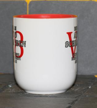 Weiße Tasse mit Spruch "BIN AM AUTO SCHRAUBEN, KEINE TIPS! BIER BRINGEN! ABFLUG"