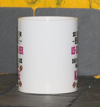 Weiße Tasse mit Spruch "SO SIEHT DER BESTE US-CAR FAHRER DER WELT AUS"