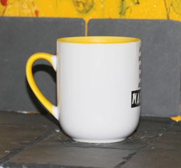 Weiße Tasse mit Spruch "EINE PRISE FICKT EUCH"