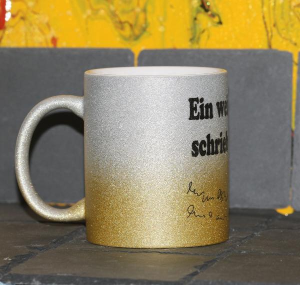 Weiße Tasse mit Spruch  "EIN WEISER ARZT SCHRIEB MAL"